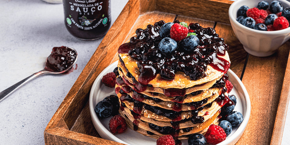 Crepes de Avena con Sauco Crema & Nata